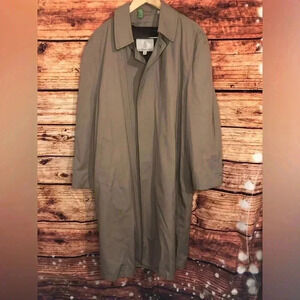 Vintage London Fog Tan Trench Cost with Removable Quilted Liner Size 44